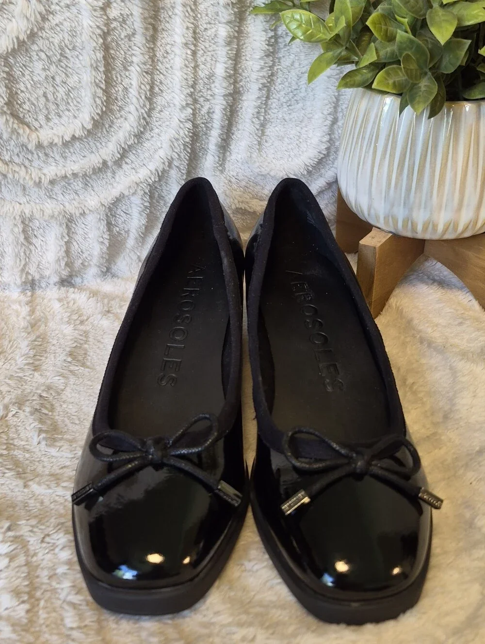 Aerosoles Tema Wedge Ballet Shoes Slip-On Black Patent Bow Detail Comfort Sz 8.5